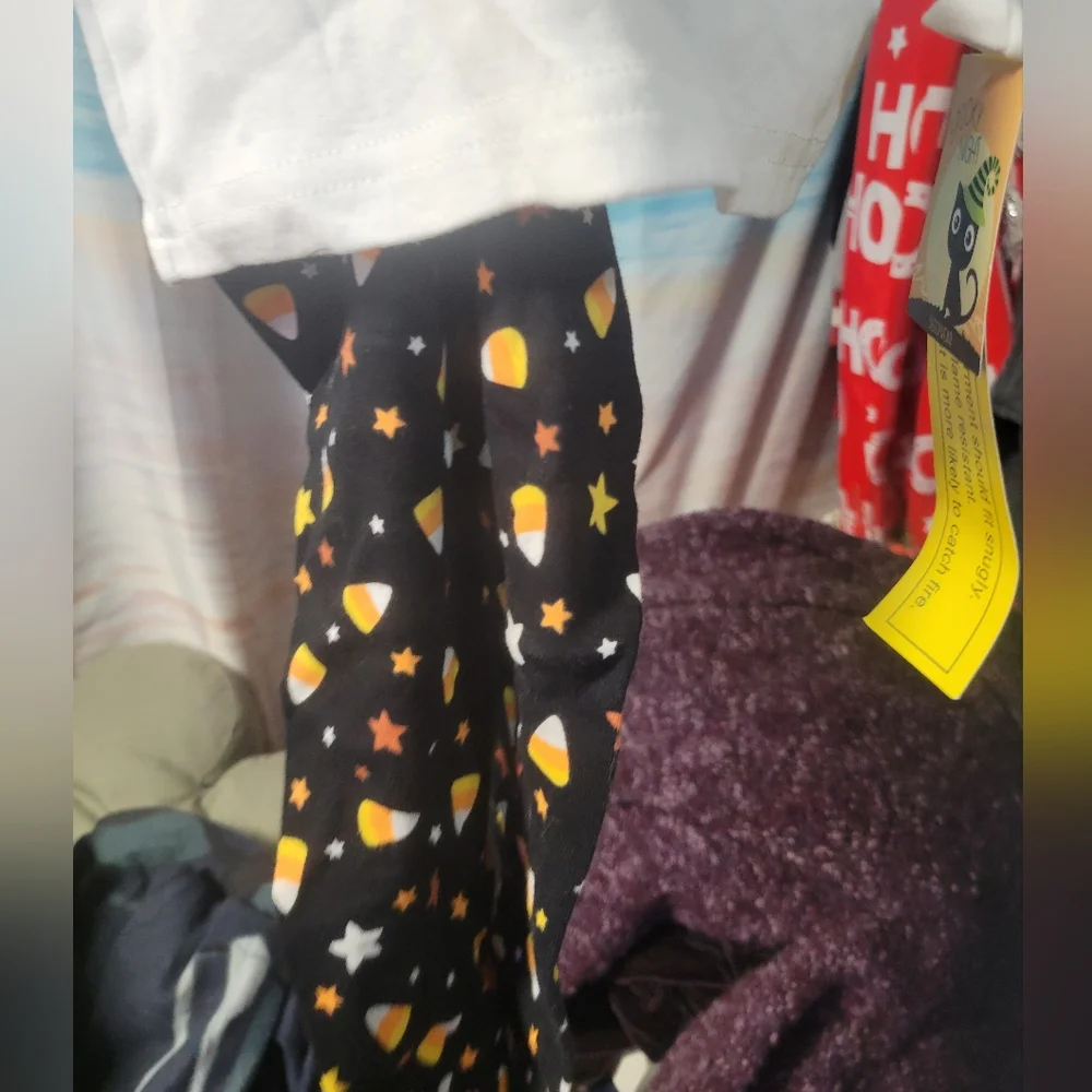 Spooky Night‎ NWT Kitty Pumpkin Halloween Candy Corn Pajamas Toddlers 3T